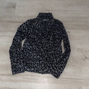 209wst38 New York black and grey cheetah jacket size small euc like new